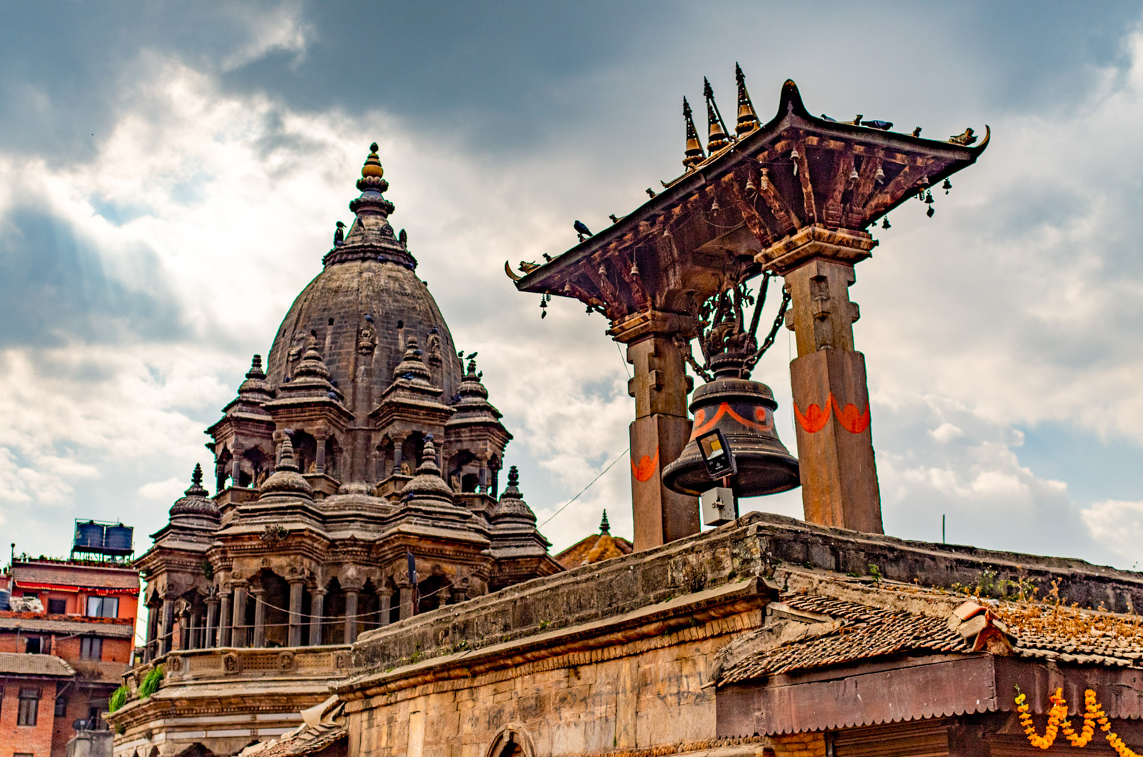 Read more about the article Visit the Amazing Kathmandu Valley: Tips and Itineraries