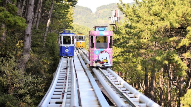 Read more about the article Haeundae Blueline Park: Tips on Taking Sky Capsule and Beach Train